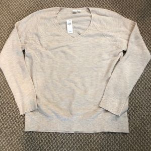 Gap Pullover V Neck Sweater NWT